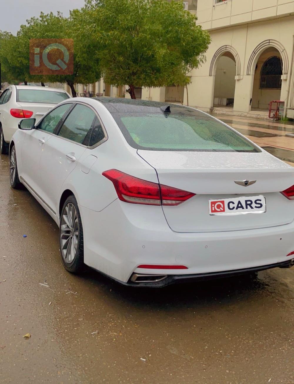 هيونداي جنسس